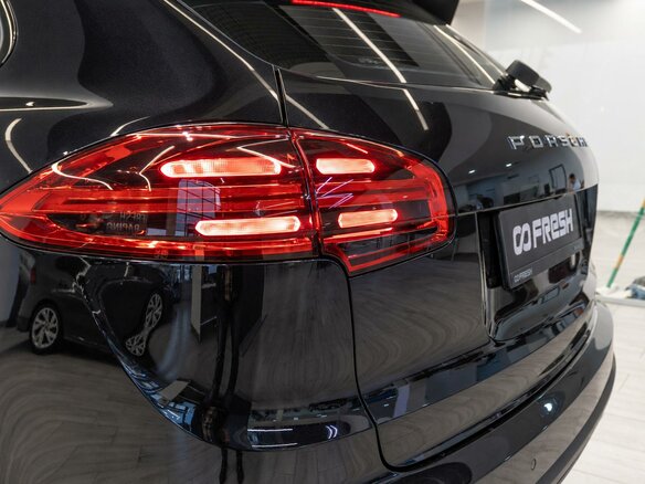 2015 Porsche Cayenne Diesel II Рестайлинг (958), чёрный, 3849000 рублей - вид 5