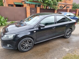 2013 Volkswagen Polo V, чёрный, 570000 рублей, вид 5