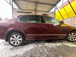 2010 Skoda Superb DSG II, красный, 850000 рублей, вид 4