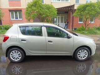 2018 Renault Sandero II Рестайлинг, бежевый, 975000 рублей, вид 2