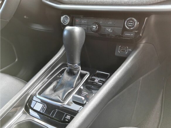2024 Jeep Compass II Рестайлинг, белый, 2950000 рублей - вид 16