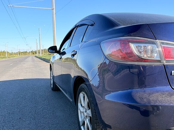 2010 Mazda 3 II (BL), синий, 700000 рублей - вид 5
