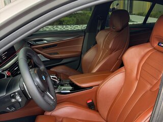 2018 BMW M5 Competition VI (F90), серебристый, 8300000 рублей, вид 5