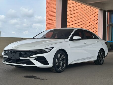 2023 Hyundai Elantra N Line VII (CN7) Рестайлинг, белый, 2050000 рублей, вид 1