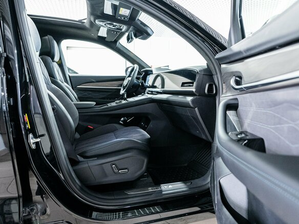 2026 Geely Monjaro I, чёрный, 4954990 рублей - вид 15