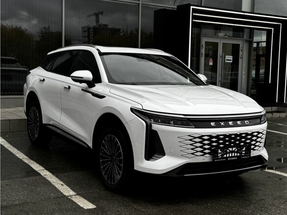 2025 Exeed RX, белый, 5153200 рублей - вид 4