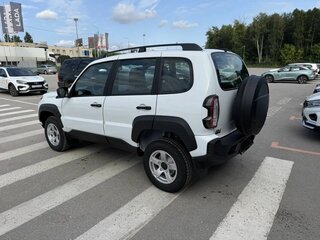 2026 Lada (ВАЗ) Niva Travel I Рестайлинг, белый, 1640500 рублей, вид 4