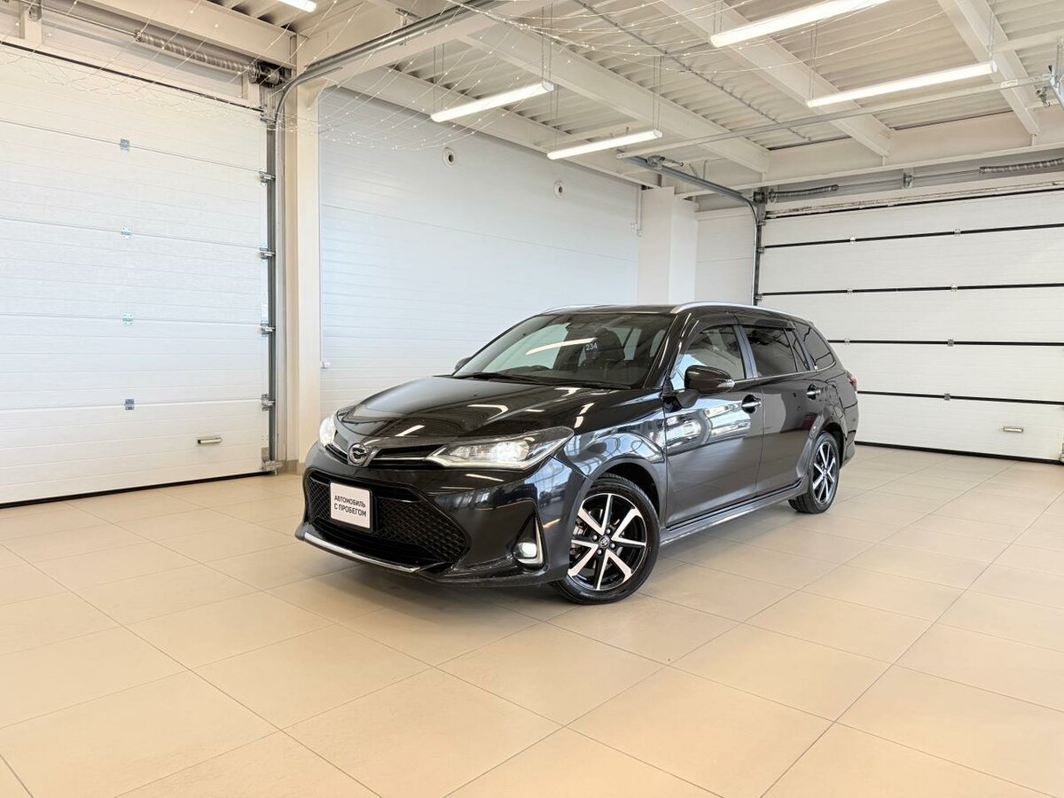Открыть фотографии: Toyota Corolla XI (E160, E170, E180) Рестайлинг 1