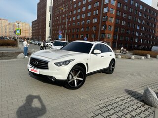 2012 Infiniti FX30d II (S51) Рестайлинг, белый, 1800000 рублей, вид 1