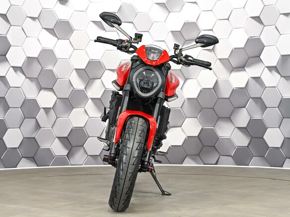 2021 Ducati Monster 937, красный, 799000 рублей - вид 4