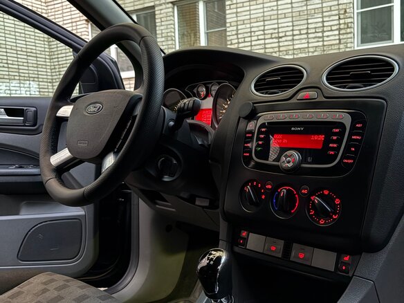 2008 Ford Focus II Рестайлинг, чёрный - вид 10