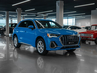 2023 Audi Q3 45 TFSI II (F3), синий, 3900000 рублей, вид 2