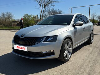 2017 Skoda Octavia III (A7), серебристый, 1500000 рублей, вид 1