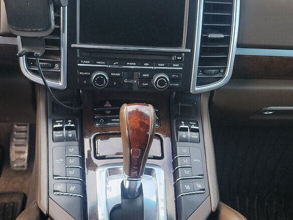 2012 Porsche Cayenne Turbo II (958), чёрный - вид 6