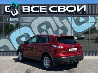 2017 Nissan Qashqai II, красный, 1697000 рублей, вид 3