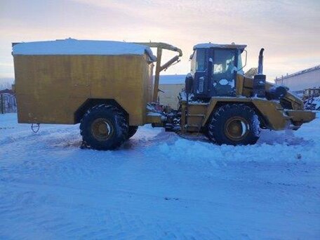 2011 Кировец К-708, жёлтый, 1040660 рублей, вид 3