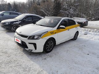 2017 Kia Rio IV, белый, 900000 рублей, вид 2