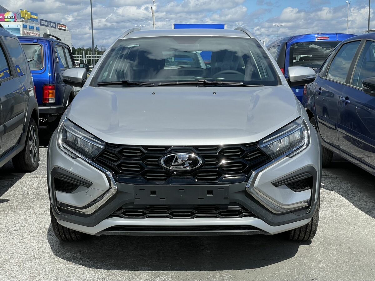 Открыть фотографии: Lada (ВАЗ) Vesta I Рестайлинг (NG)