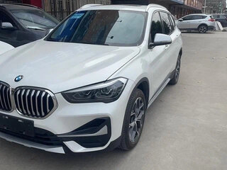 2022 BMW X1 Long 20Li sDrive II (F48) Рестайлинг, белый, 2790000 рублей, вид 2