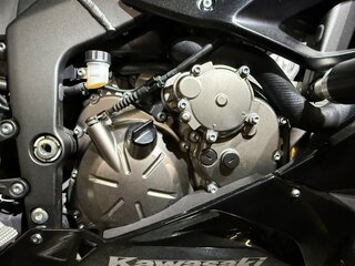 2019 Kawasaki ZX-6 Ninja, чёрный, 900000 рублей, вид 5