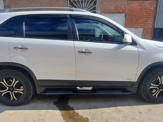 2011 Kia Sorento II, белый, 1550000 рублей, вид 3