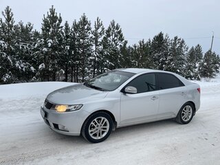 2012 Kia Cerato 6-speed II, серебристый, 820000 рублей, вид 1