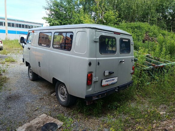 2025 УАЗ 2206, серый - вид 3