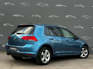 2013 Volkswagen Golf VII, голубой, 1495500 рублей, вид 2
