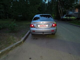 2006 Mitsubishi Lancer IX Рестайлинг, серебристый, 300000 рублей, вид 3