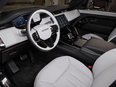 2026 Land Rover Range Rover Sport D250 III, серый, 15955000 рублей, вид 2
