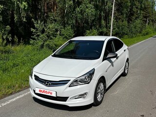 2014 Hyundai Solaris I Рестайлинг, белый, 1150000 рублей, вид 2