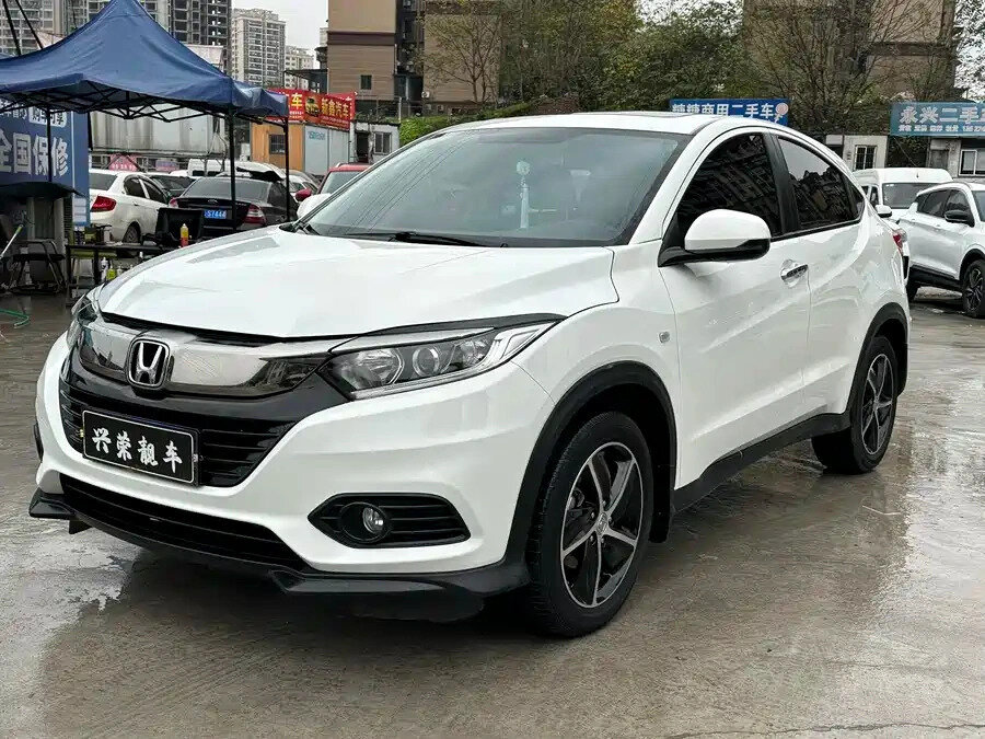 Открыть фотографии: Honda Vezel I Рестайлинг
