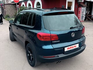 2015 Volkswagen Tiguan I Рестайлинг, синий, 1700000 рублей, вид 4