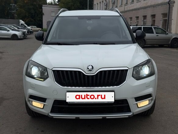 2016 Skoda Yeti I Рестайлинг, белый, 1390000 рублей - вид 2