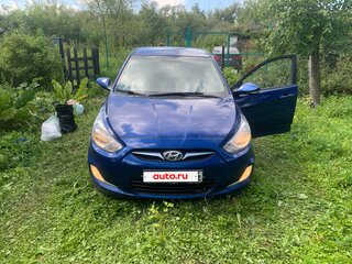 2012 Hyundai Solaris I, синий, 720000 рублей, вид 2