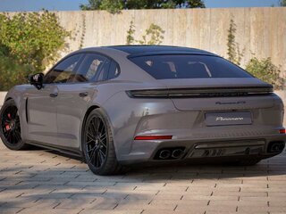 2026 Porsche Panamera GTS III, серый, 30900000 рублей, вид 2