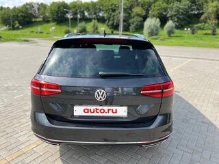 2017 Volkswagen Passat B8, чёрный, 1498000 рублей, вид 3