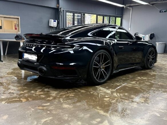 2023 Porsche 911 Turbo S VIII (992), чёрный, 27000000 рублей - вид 4
