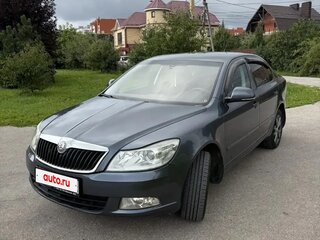 2012 Skoda Octavia II (A5) Рестайлинг, серый, 580000 рублей, вид 1
