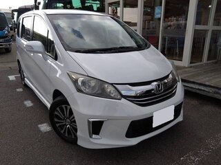 2015 Honda Freed I Рестайлинг 2, белый, 935000 рублей, вид 2