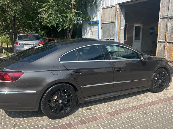 2014 Volkswagen Passat CC I Рестайлинг, коричневый, 2000000 рублей - вид 6