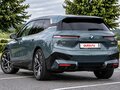 2022 BMW iX M60 I (I20), синий, 8690000 рублей - вид 6