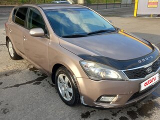 2011 Kia Ceed I Рестайлинг, бежевый, 560000 рублей, вид 2