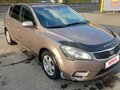 2011 Kia Ceed I Рестайлинг, бежевый, 560000 рублей - вид 1