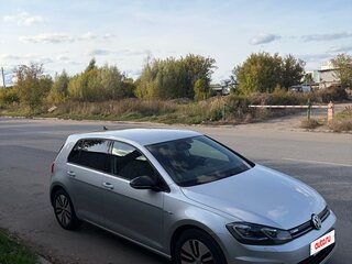 2019 Volkswagen e-Golf VII Рестайлинг, серый, 1850000 рублей, вид 2