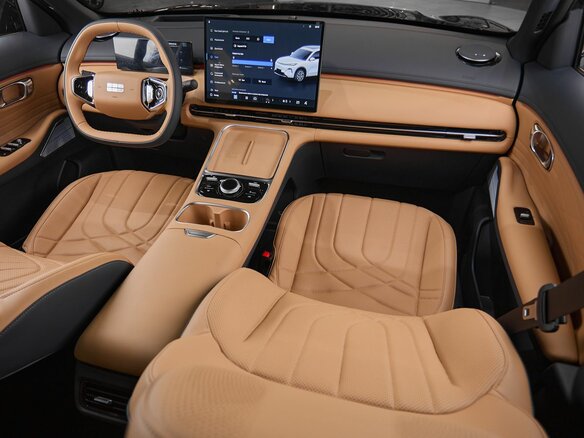 2026 Geely EX5 Гибрид EM-i, чёрный - вид 9