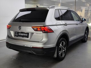 2021 Volkswagen Tiguan II Рестайлинг, серый, 2600000 рублей, вид 5