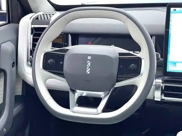 2024 iCar 03 65.69 kWh, синий, 1915520 рублей - вид 8