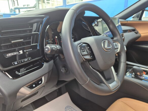 2024 Lexus RX 300 V, синий, 6845000 рублей - вид 15
