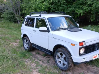 2011 Lada (ВАЗ) 2121 (4x4) I Рестайлинг, белый, 420000 рублей, вид 3